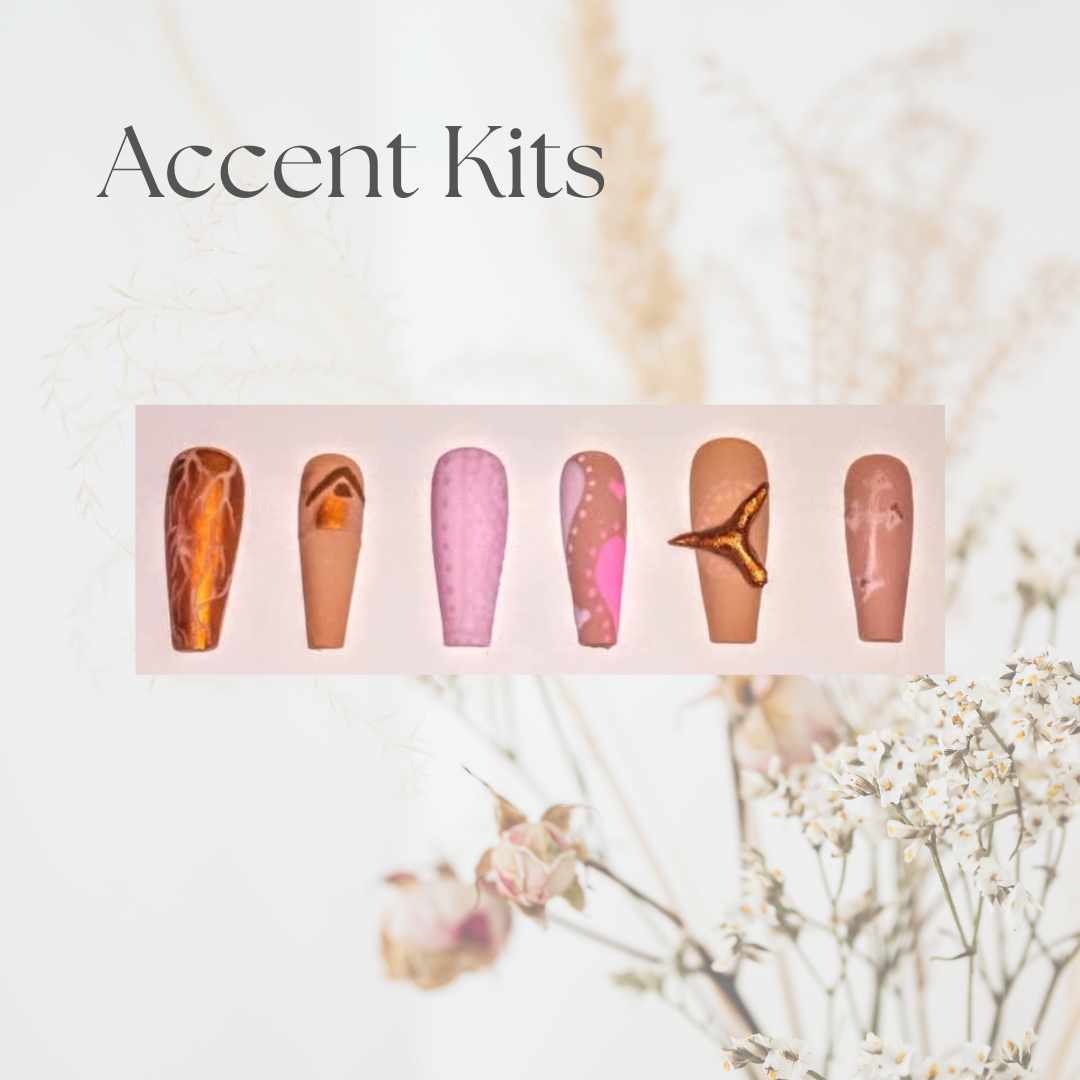 Bucolic Vintage Love Affair Accent Nails | Romantic Lace, Roses & Antique Gold | Cottagecore-Inspired Elegance